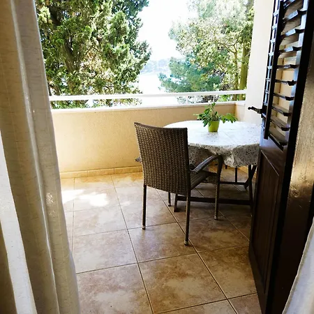 Mare Azzuro Ii Apartmán *